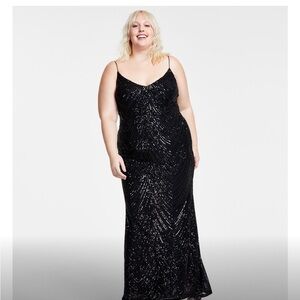 Sequin gown by B Darlin. It's perfect for formal affairs. Never been worn.